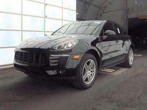 2018 Porsche Macan Base