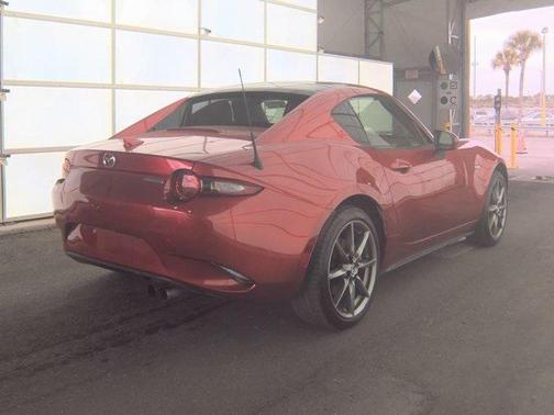 2023 Mazda MX-5 Miata RF Grand Touring