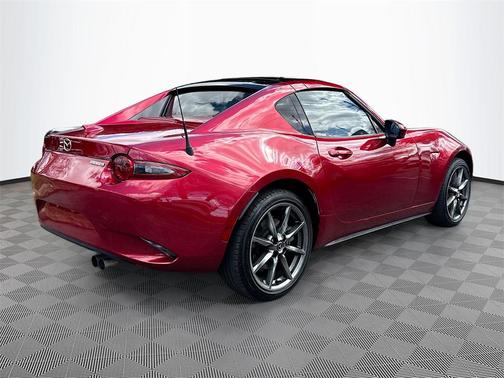 2023 Mazda MX-5 Miata RF Grand Touring