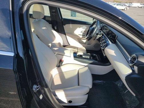 2022 Mercedes-Benz A-Class A 220