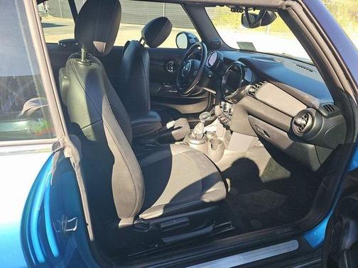 2018 MINI Convertible Cooper