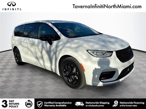 2023 Chrysler Pacifica Hybrid Limited