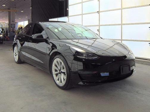 2022 Tesla Model 3 Standard Range