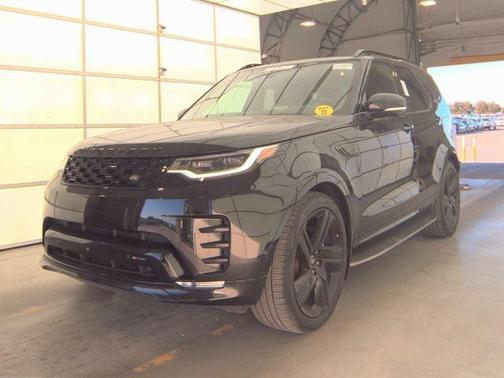 2023 Land Rover Discovery P300 S R-Dynamic