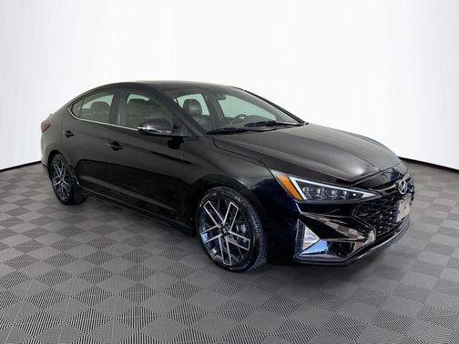 2020 Hyundai ELANTRA Sport