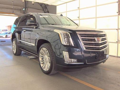 2019 Cadillac Escalade Platinum