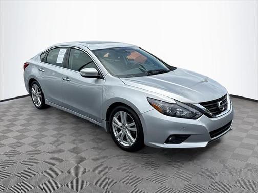 2017 Nissan Altima 3.5 SL