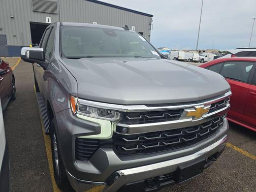 Sterling Gray Metallic 2023 Chevrolet Silverado 1500 LT