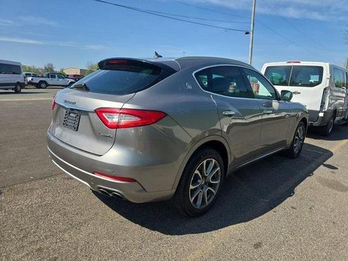2017 Maserati Levante Base