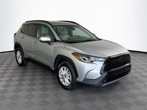 2022 Toyota Corolla Cross LE