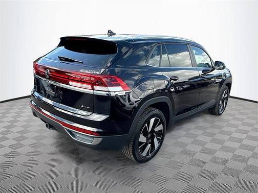 2024 Volkswagen Atlas Cross Sport 2.0T SE w/Technology 4MOTION