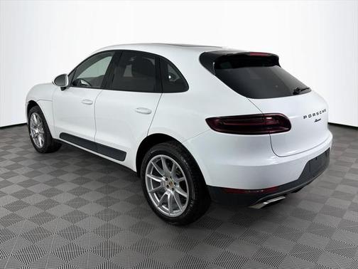 2017 Porsche Macan Base