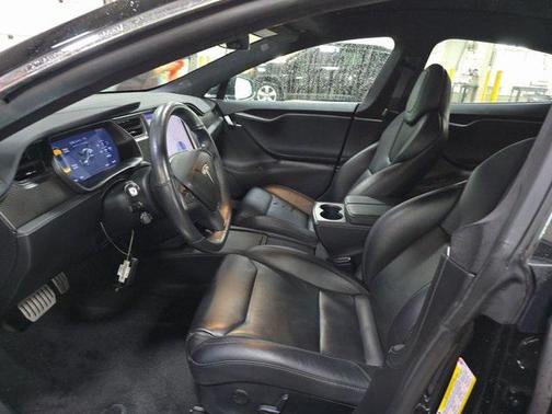 2020 Tesla Model S Performance