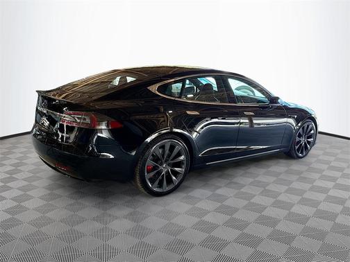 2020 Tesla Model S Performance