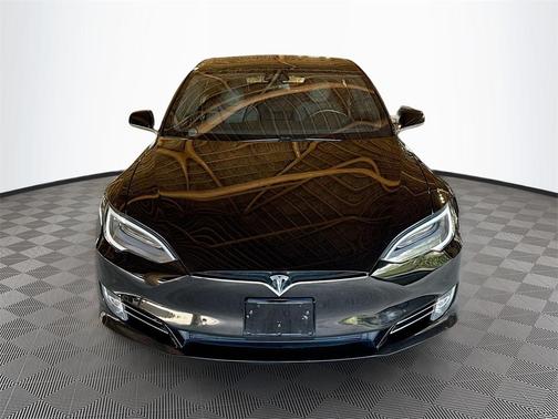 2020 Tesla Model S Performance