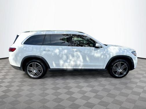 Polar White 2023 Mercedes-Benz GLS 450 4MATIC