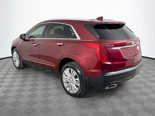 2017 Cadillac XT5 Premium Luxury