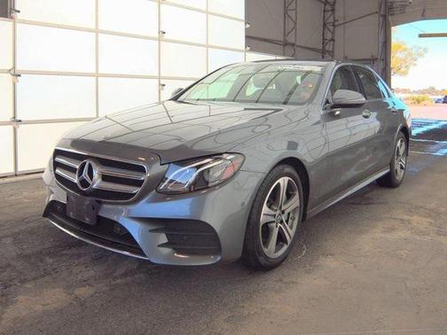 2017 Mercedes-Benz E-Class 4MATIC