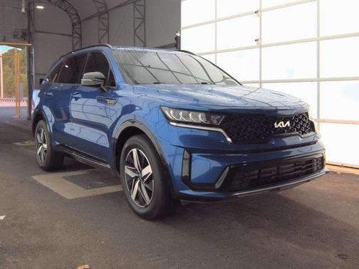 2022 Kia Sorento S