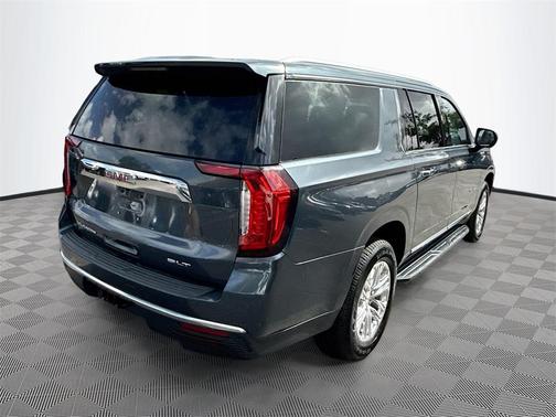 2021 GMC Yukon XL SLT