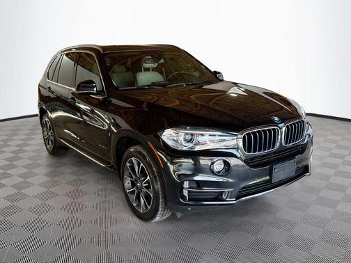 Black Sapphire Metallic 2018 BMW X5 eDrive xDrive40e