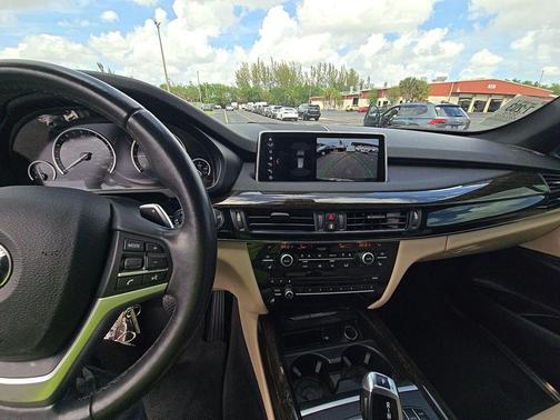 Black Sapphire Metallic 2018 BMW X5 eDrive xDrive40e