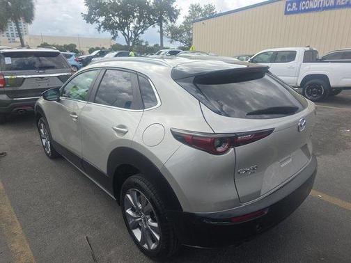 2022 Mazda CX-30 2.5 S Select Package