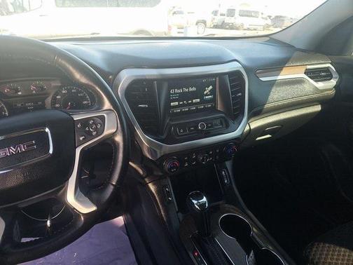 2019 GMC Acadia SLE-2