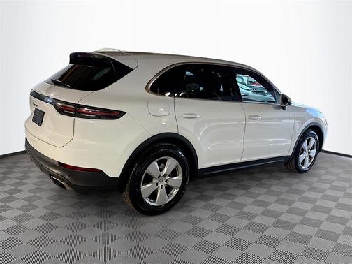 2020 Porsche Cayenne Cayenne