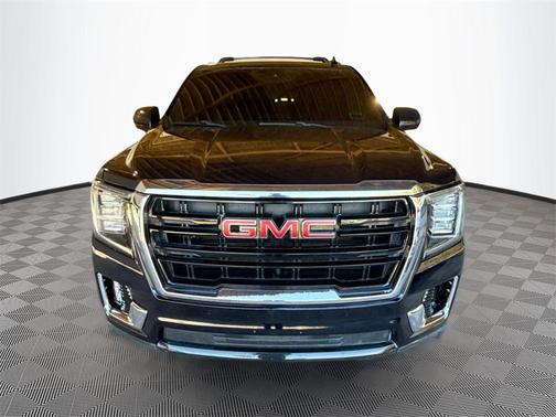 2022 GMC Yukon XL SLE