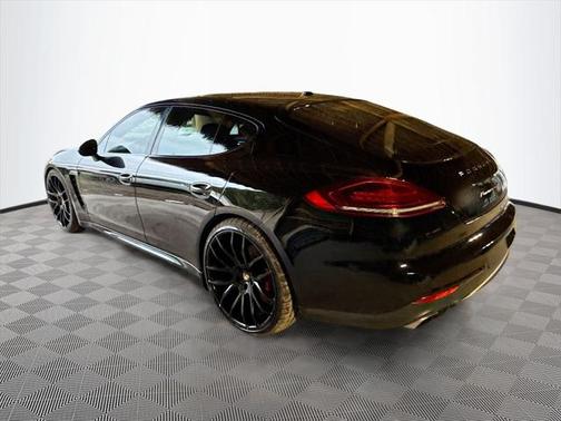 2014 Porsche Panamera Turbo