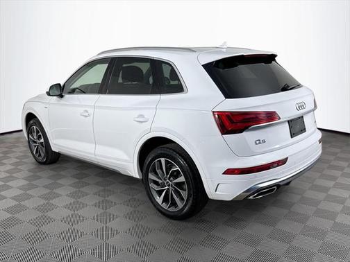 2024 Audi Q5 45 S line Premium Plus