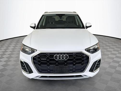 2024 Audi Q5 45 S line Premium Plus