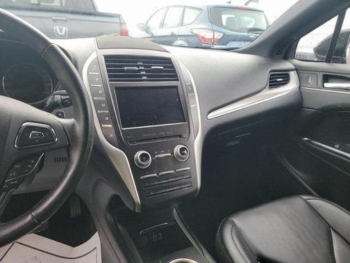 2019 Lincoln MKC Standard