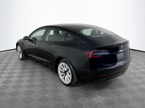 2022 Tesla Model 3 Standard Range
