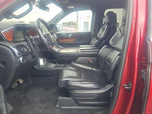2019 Lincoln Navigator L Reserve