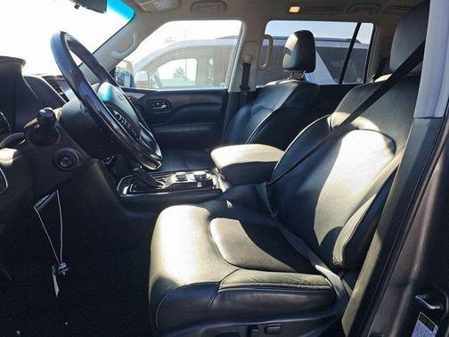 2021 INFINITI QX80 Luxe