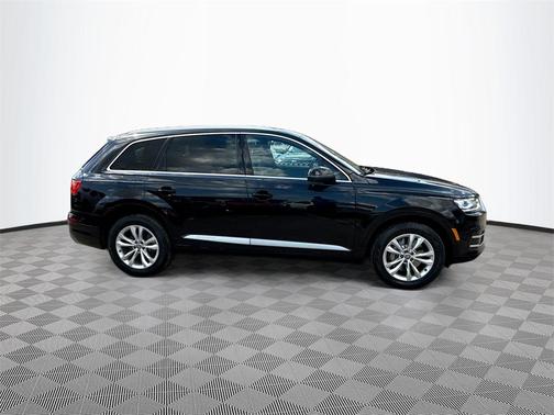 2019 Audi Q7 55 Premium