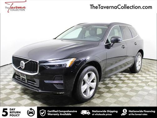 2022 Volvo XC60 B5 Momentum