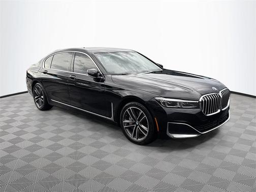 2022 BMW 750 i xDrive
