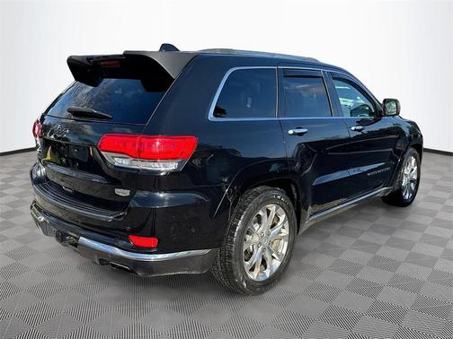 2020 Jeep Grand Cherokee Summit