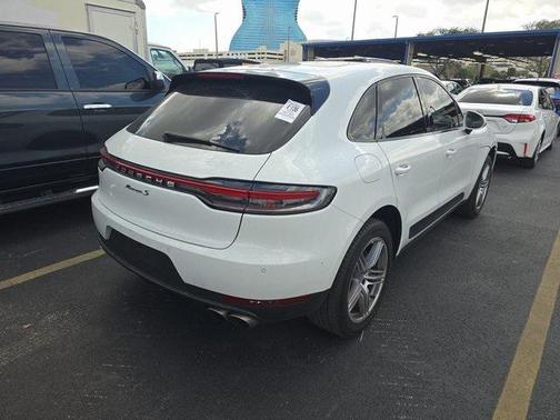 2020 Porsche Macan S