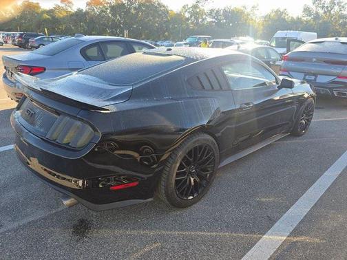 2017 Ford Mustang GT Premium