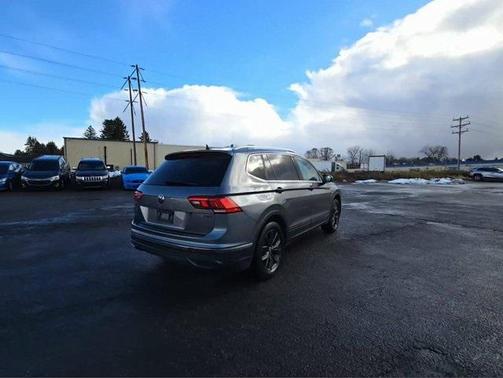 2022 Volkswagen Tiguan 2.0T SE 4MOTION