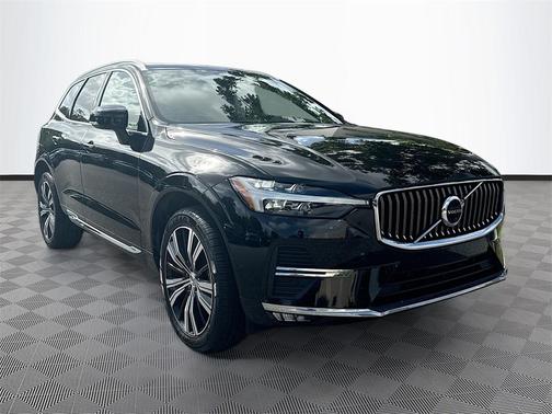2023 Volvo XC60 B5 Plus Bright Theme
