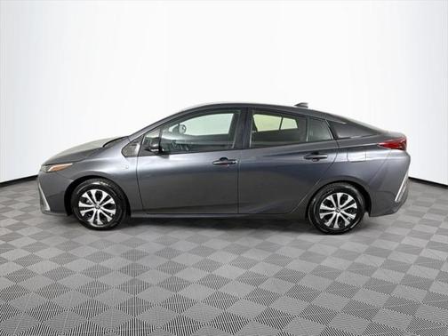 2021 Toyota Prius Prime LE