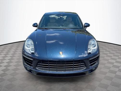 2018 Porsche Macan Base