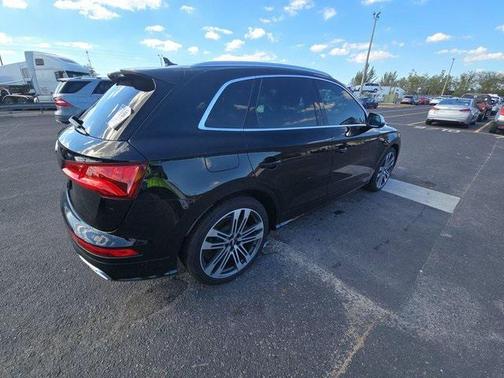 2018 Audi SQ5 3.0T Premium Plus