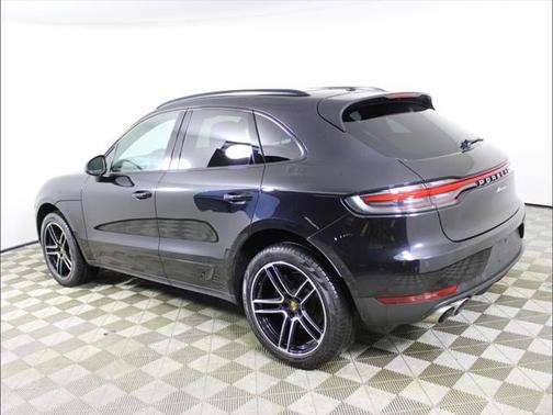 2021 Porsche Macan Base