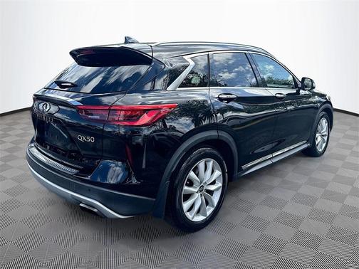 2019 INFINITI QX50 ESSENTIAL